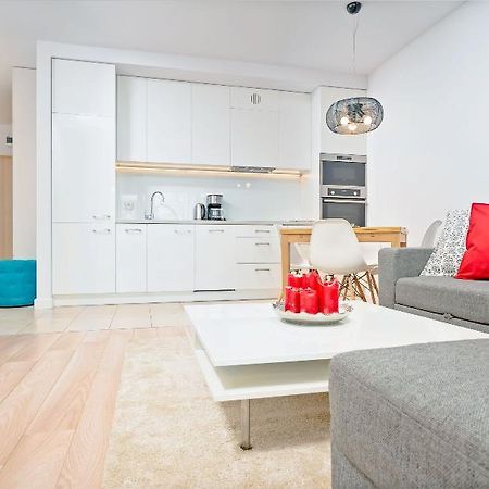 Apartamenty Design Centrum-Garbary Street Познань Экстерьер фото