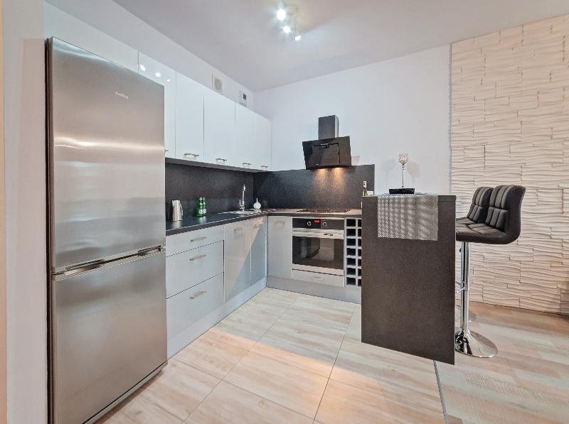 Apartamenty Design Centrum-Garbary Street Познань Экстерьер фото