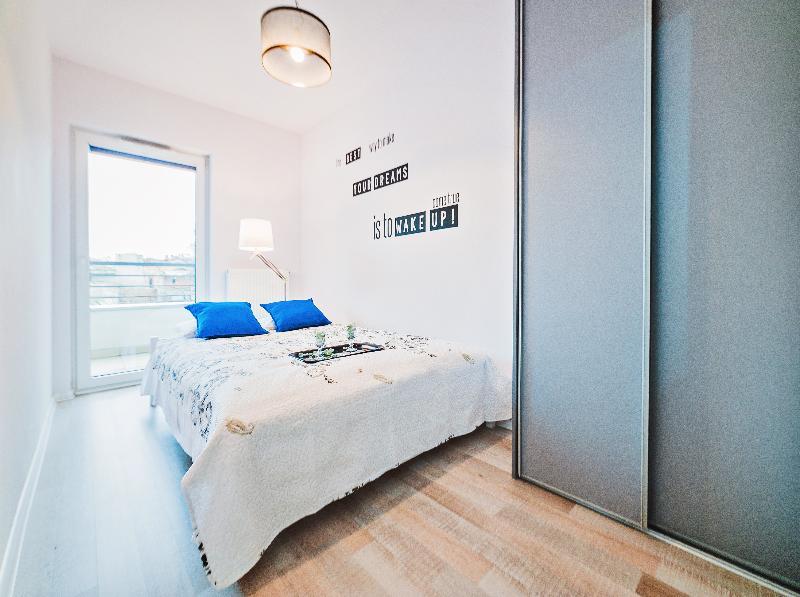 Apartamenty Design Centrum-Garbary Street Познань Экстерьер фото